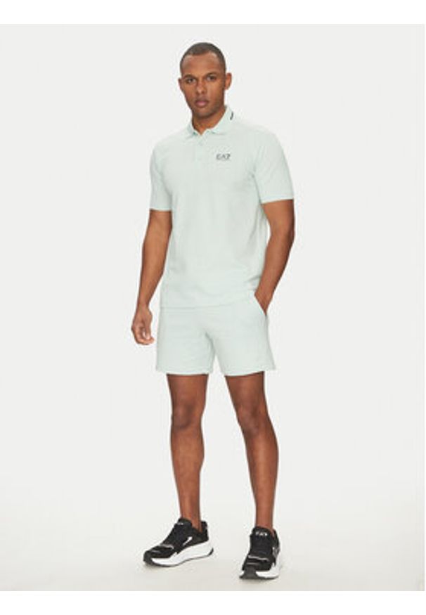 EA7 Emporio Armani Szorty materiałowe 7M000269 AF12451 U9060 Niebieski Regular Fit. Kolor: niebieski. Materiał: bawełna