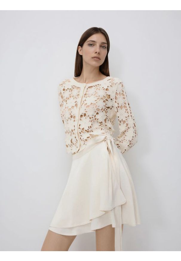 Reserved - Spódnica mini z wiązaniem - złamana biel. Materiał: wiskoza