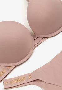 Born2be - Ciemnoróżowy Komplet Biustonosz Push-Up i Wycięte Majtki Figi Ozdobione Napisami Bralara. Kolor: różowy. Materiał: materiał. Wzór: aplikacja, napisy #5