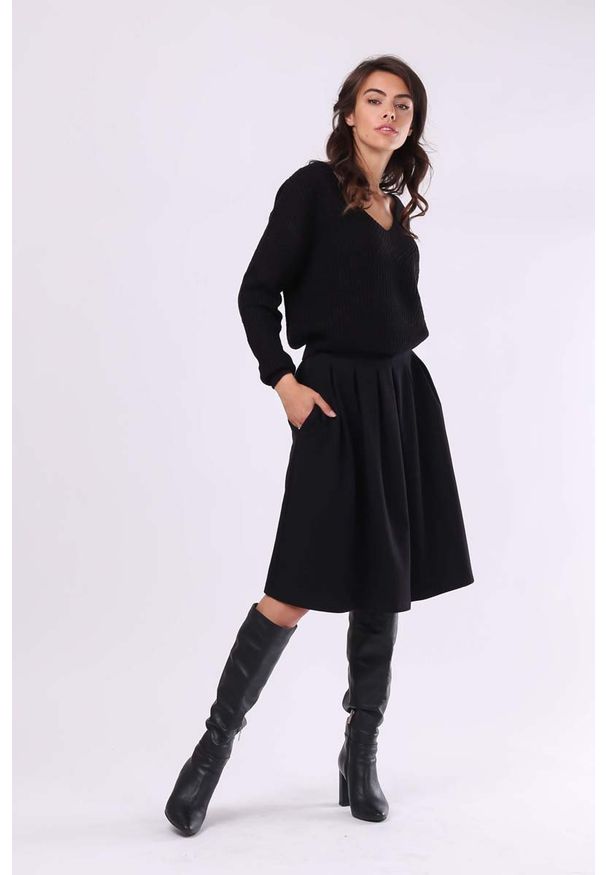Nommo - Czarna spódnica z Koła z Kieszeniami. Kolor: czarny. Materiał: bawełna