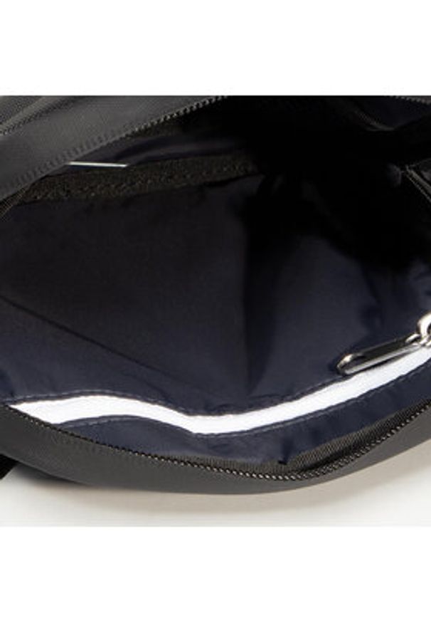 Lacoste Saszetka NH3307LV Czarny. Kolor: czarny. Materiał: skóra