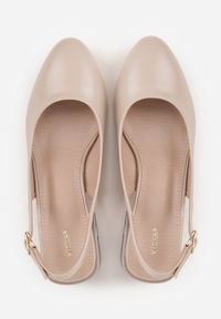 Born2be - Ciemnobeżowe Czółenka VICES na Obcasie z Odkrytą Piętą i Geometrycznym Akcentem Terraspa. Okazja: na co dzień. Zapięcie: sprzączka. Kolor: beżowy. Wzór: geometria. Obcas: na obcasie. Styl: casual. Wysokość obcasa: średni #8