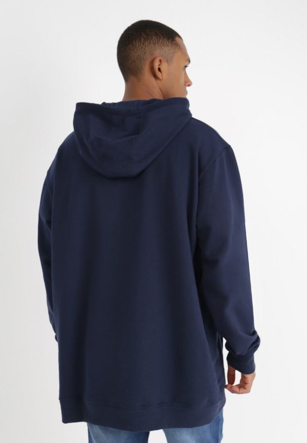 Born2be - Granatowa Bluza Alcilus. Okazja: na co dzień. Typ kołnierza: kaptur. Kolekcja: plus size. Kolor: niebieski. Materiał: polar, dzianina, jeans. Wzór: jednolity. Styl: casual