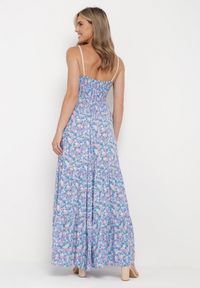 Born2be - Niebieska Rozkloszowana Sukienka Maxi z Wiskozy w Kwiatowy Print i z Szydełkowym Wzorem Adviana. Kolor: niebieski. Materiał: wiskoza. Długość rękawa: na ramiączkach. Wzór: kwiaty, nadruk. Długość: maxi #3