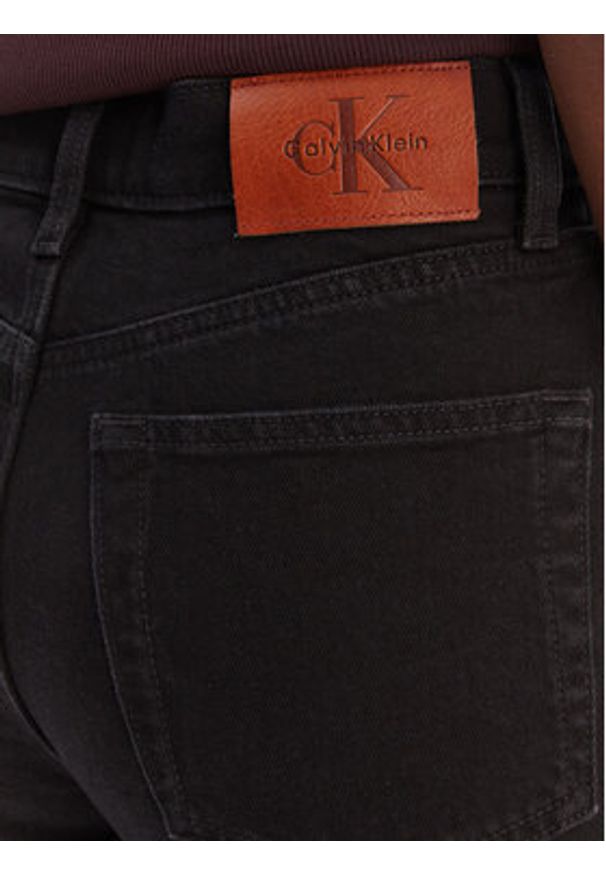 Calvin Klein Jeans Jeansy LV047E734G Czarny Taper Fit. Kolor: czarny
