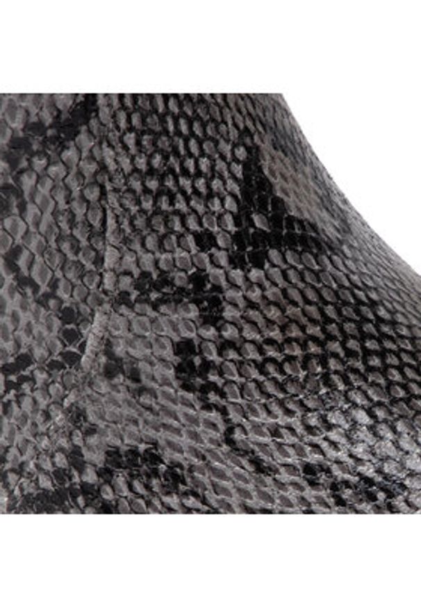 DeeZee Kozaki ZALXXS220148 Szary. Kolor: szary. Materiał: skóra