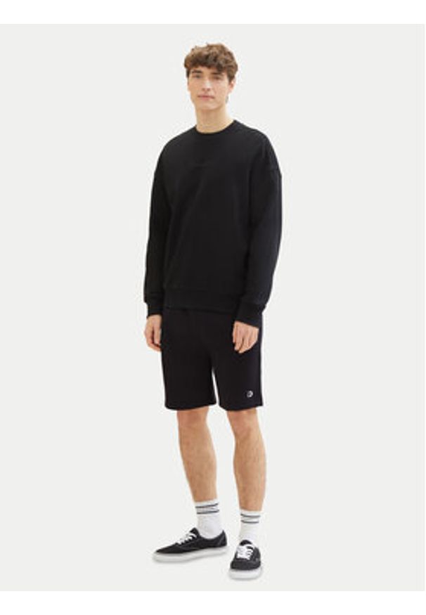 Tom Tailor Denim Szorty sportowe 1040931 Czarny Relaxed Fit. Kolor: czarny. Materiał: bawełna, syntetyk. Styl: sportowy
