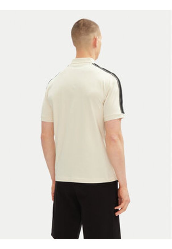 EA7 Emporio Armani Polo 7M000139 AF10375 U1079 Écru Regular Fit. Typ kołnierza: polo. Materiał: bawełna