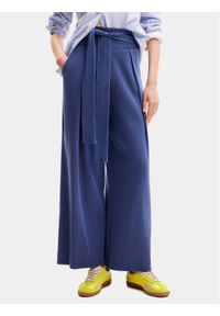Desigual Spodnie materiałowe Tami 24SWPK02 Niebieski Regular Fit. Kolor: niebieski. Materiał: bawełna