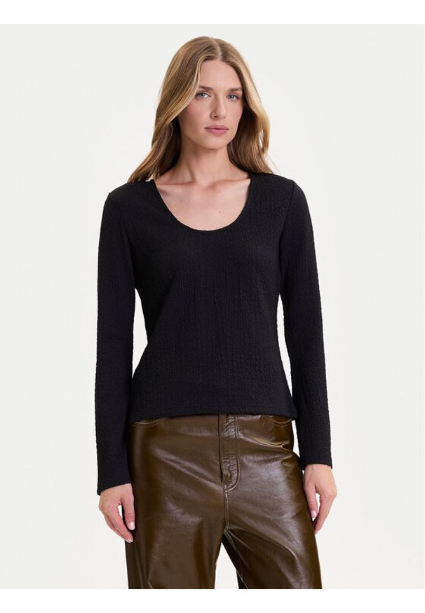 Vero Moda Bluzka Cille 10334657 Czarny Slim Fit. Kolor: czarny. Materiał: syntetyk