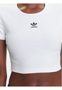 Adidas - adidas T-Shirt Essentials JC9026 Biały Slim Fit. Kolor: biały. Materiał: wiskoza, bawełna #3