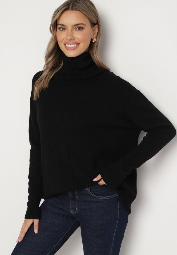 Born2be - Czarny Sweter z Golfem i Dodatkiem Kaszmiru Rorizia. Okazja: na co dzień, do pracy. Typ kołnierza: golf. Kolor: czarny. Długość: długie. Wzór: aplikacja. Materiał: kaszmir. Długość rękawa: długi rękaw. Sezon: jesień, zima. Styl: casual, klasyczny