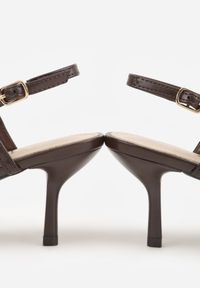 Born2be - Brązowe Sandały na Szpilce z Odkrytą Piętą i Ażurowym Wzorem Kervidia. Okazja: na co dzień. Zapięcie: sprzączka. Kolor: brązowy. Wzór: ażurowy. Obcas: na szpilce. Styl: casual, elegancki, klasyczny #8