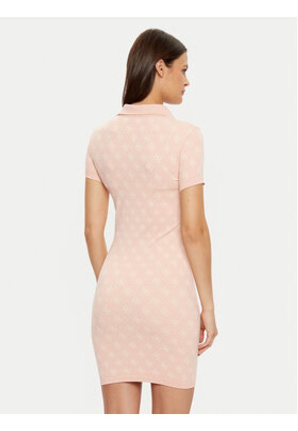 Guess Sukienka dzianinowa V5RK02 Z3LF0 Różowy Regular Fit. Kolor: różowy. Materiał: syntetyk