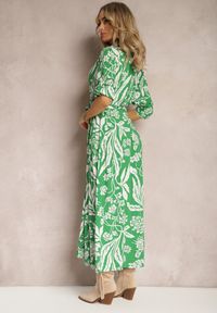 Renee - Zielono-Biała Sukienka o Długim Koszulowym Fasonie z Wzorem w Kwiaty Seraplle. Kolor: zielony. Wzór: kwiaty. Sezon: wiosna. Typ sukienki: koszulowe. Styl: wakacyjny #4