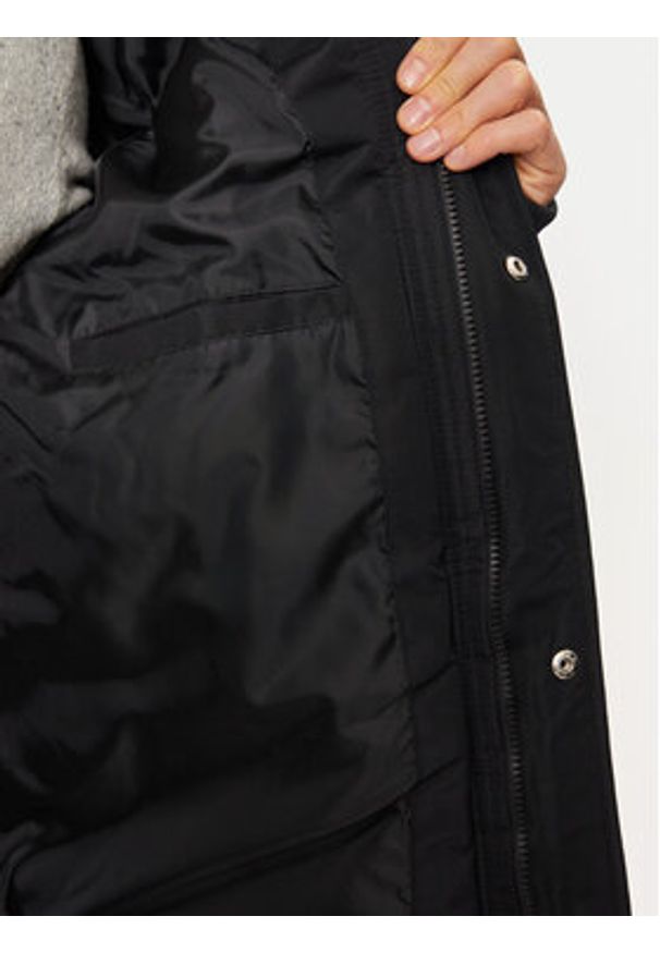 Brave Soul Parka MJK-COLNEBLACK Czarny Regular Fit. Kolor: czarny. Materiał: syntetyk
