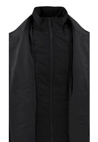 Krótki, Męski Płaszcz Przejściowy z Wysokim Kołnierzem - Brave Soul - Czarny. Kolor: czarny. Materiał: poliester. Długość: krótkie. Sezon: wiosna, jesień #7