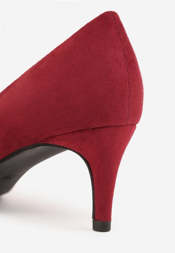 Born2be - Bordowe Klasyczne Czółenka na Szpilce Ovirissa. Okazja: do pracy, na spotkanie biznesowe. Kolor: czerwony. Materiał: futro. Wzór: aplikacja. Obcas: na szpilce. Styl: klasyczny