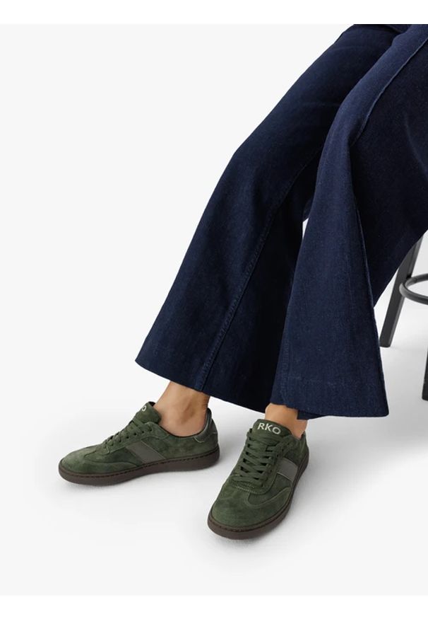 Ryłko - Zielone casualowe półbuty. Okazja: na co dzień. Kolor: oliwkowy. Materiał: skóra. Styl: casual