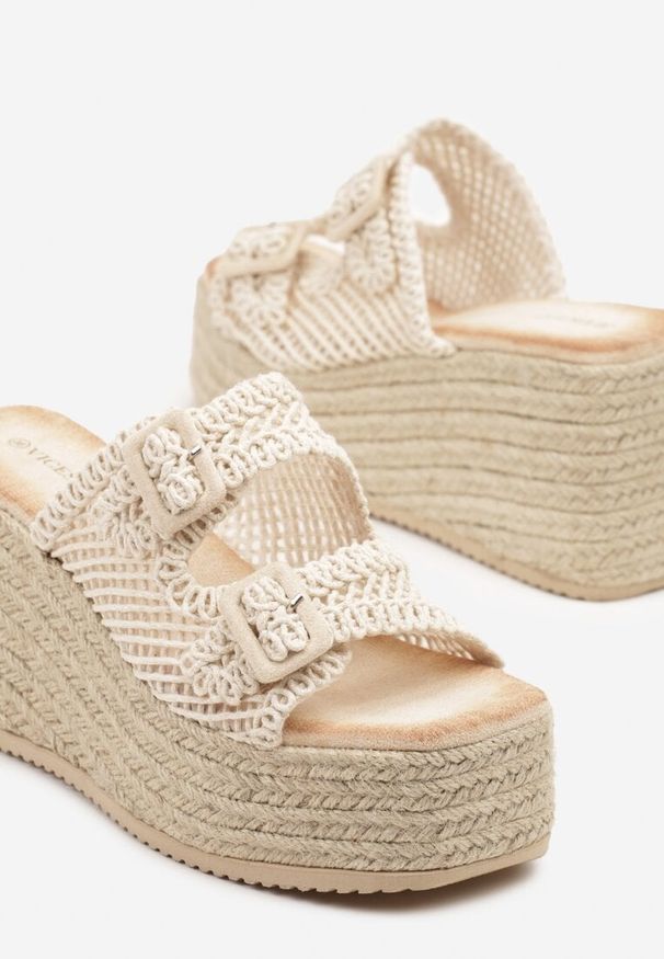 Born2be - Beżowe Klapki Vices na Koturnie z Plecionką w Stylu Boho Edimoria. Okazja: na co dzień, na spacer. Kolor: beżowy. Sezon: lato. Obcas: na koturnie. Styl: boho