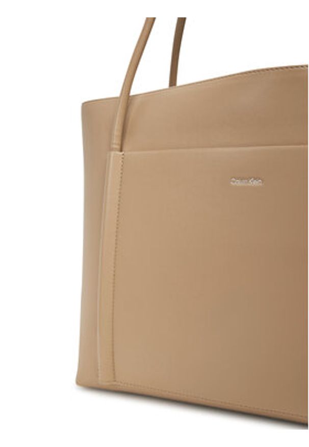 Calvin Klein Torebka Ck Linn Large Shopper K60K613109 Beżowy. Kolor: beżowy. Materiał: skórzane
