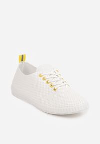 Born2be - Żółte Minimalistyczne Tenisówki z Imitacji Skóry z Drobną Perforacją Lalosa. Okazja: na co dzień. Zapięcie: sznurówki. Kolor: żółty. Materiał: skóra. Styl: casual, klasyczny #5