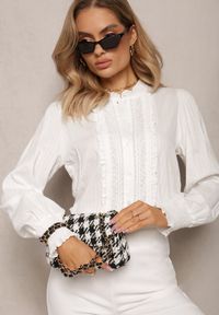Renee - Biała Bawełniana Koszula z Koronką Raymonilla. Kolor: biały. Materiał: bawełna, koronka. Wzór: koronka