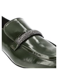 Zielone Półbuty Armodo Eleganckie Obuwie Damskie. Okazja: do pracy, na spotkanie biznesowe. Kolor: zielony. Materiał: skóra, lakier. Szerokość cholewki: normalna. Styl: elegancki #4