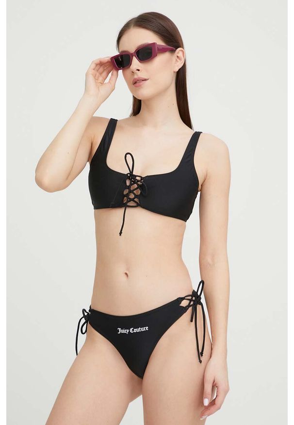 Juicy Couture dwuczęściowy strój kąpielowy kolor czarny miękka miseczka. Kolor: czarny. Wzór: nadruk
