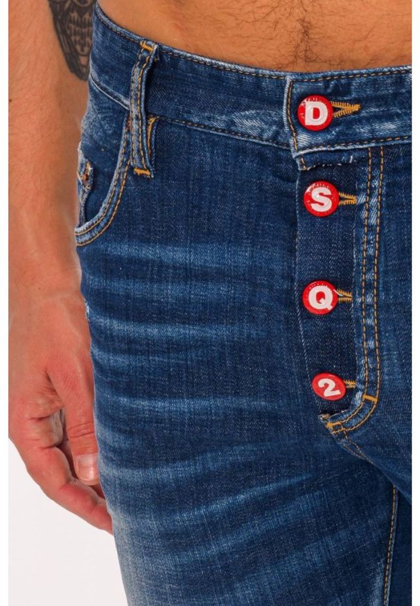 DSQUARED2 Niebieskie jeansy męskie Skater jean, Rozmiar 44. Kolor: niebieski. Wzór: aplikacja