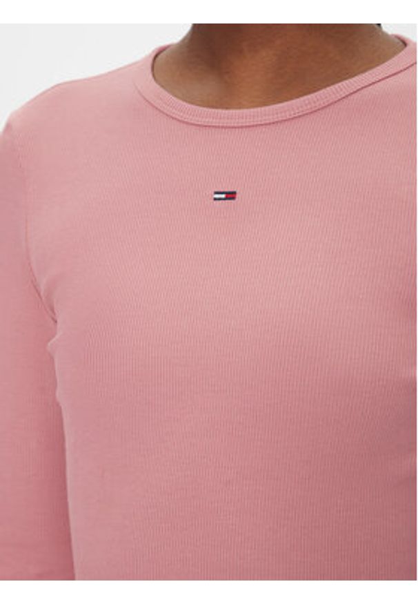 Tommy Jeans Bluzka Essential DW0DW17387 Różowy Slim Fit. Kolor: różowy. Materiał: bawełna