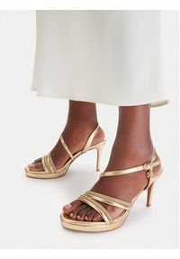 Nine West Sandały CEO-25120-2508 Złoty. Kolor: złoty. Materiał: materiał #5