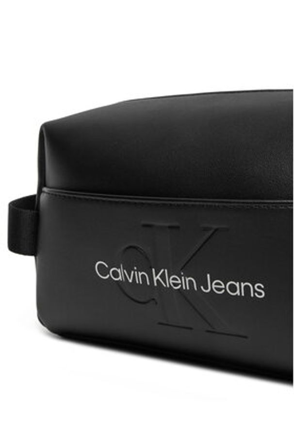 Calvin Klein Jeans Kosmetyczka K60K611483 Czarny. Kolor: czarny. Materiał: skóra