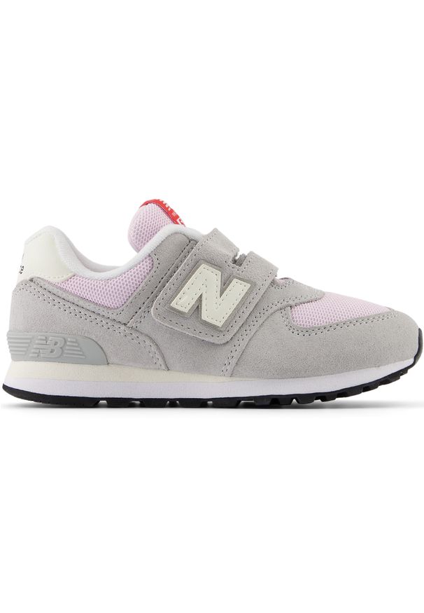 Buty dziecięce New Balance PV574GNK – szare. Okazja: na uczelnię, na co dzień. Zapięcie: rzepy. Kolor: szary. Materiał: guma, materiał, syntetyk, zamsz. Szerokość cholewki: normalna. Model: New Balance 574. Sport: turystyka piesza