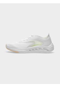 4f - Buty sportowe GECKO LITE X z przewiewną cholewką damskie. Kolor: biały. Materiał: mikrofibra, guma, elastan, materiał. Szerokość cholewki: normalna. Sport: fitness #1