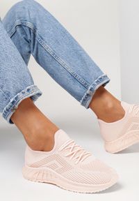 Born2be - Różowe Buty Sportowe Tymagio. Wysokość cholewki: przed kostkę. Nosek buta: okrągły. Kolor: różowy. Materiał: materiał. Szerokość cholewki: normalna. Wzór: jednolity, aplikacja #3