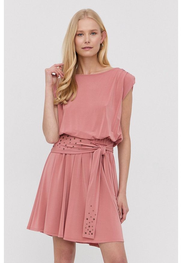 MAX&Co. sukienka kolor różowy mini rozkloszowana. Kolor: różowy. Materiał: dzianina. Typ sukienki: rozkloszowane. Długość: mini