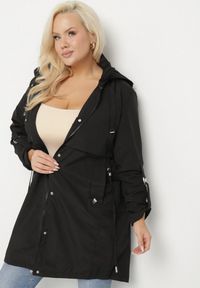 Born2be - Czarna Kurtka Parka Taliowana Ohlina. Kolekcja: plus size. Kolor: czarny. Styl: elegancki