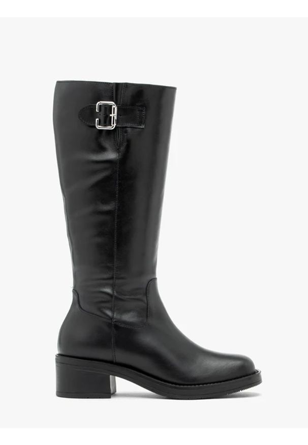 Ryłko - Czarne kozaki ze skóry licowej z klamrą. Zapięcie: klamry. Kolor: czarny. Materiał: skóra. Szerokość cholewki: normalna. Sezon: zima. Obcas: na obcasie. Styl: street, klasyczny. Wysokość obcasa: średni