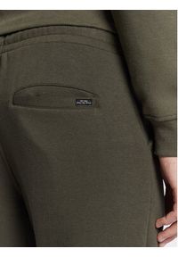 Blend Spodnie dresowe Downton 20714201 Zielony Regular Fit. Kolor: zielony. Materiał: syntetyk #3