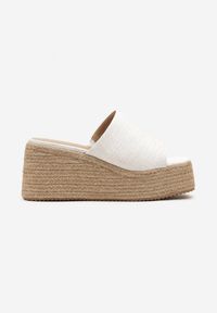 Born2be - Białe Klapki na Koturnie z Plecionki Idarina. Okazja: na co dzień, na spacer. Kolor: biały. Sezon: lato. Obcas: na koturnie. Styl: casual, elegancki, wizytowy
