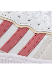 Adidas - adidas Sneakersy Courtic GX436 Biały. Kolor: biały. Materiał: skóra