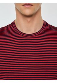 Big-Star - Koszulka męska w paski czerwona Garri 603. Kolor: czerwony. Materiał: materiał, bawełna, dzianina. Wzór: paski. Styl: klasyczny #3