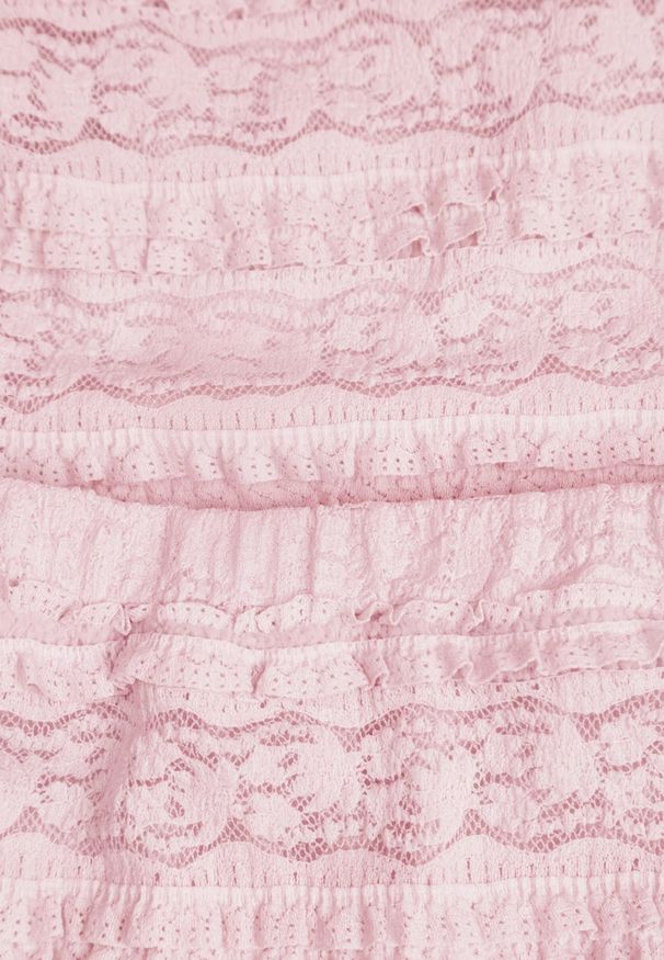 Renee - Różowy Komplet z Koronki Bluzka Longsleeve i Dopasowane Spódnico-Szorty Daera. Kolor: różowy. Materiał: koronka. Wzór: koronka