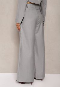 Renee - Szare Eleganckie Spodnie High Waist o Szerokim Kroju z Dodatkiem Wiskozy Irelivia. Okazja: na spotkanie biznesowe, do pracy. Stan: podwyższony. Kolor: szary. Materiał: wiskoza. Styl: elegancki