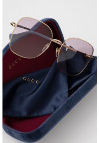 Gucci okulary przeciwsłoneczne damskie kolor fioletowy. Kolor: fioletowy. Wzór: geometria #6