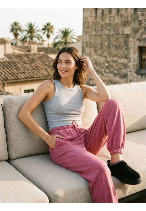 Sinsay - Spodnie jogger ze ściągaczami - różowy. Kolor: różowy