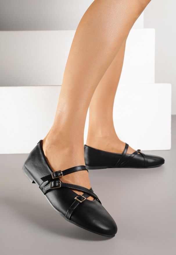 Renee - Czarne Balerinki Vices Mary Jane z Wkładką ze Skóry Naturalnej Rilomia. Okazja: na co dzień. Zapięcie: pasek. Kolor: czarny. Materiał: skóra. Styl: casual, elegancki