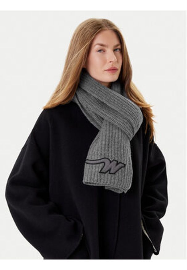Weekend Max Mara Szalik Bardies 2525746035 Szary. Kolor: szary. Materiał: wełna, materiał
