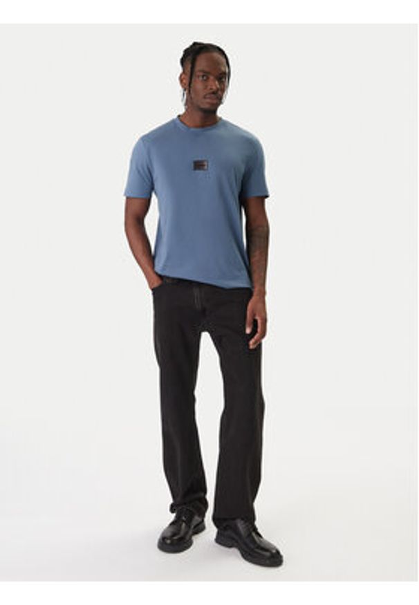 Hugo - HUGO T-Shirt Danotie 50553124 Niebieski Regular Fit. Kolor: niebieski. Materiał: bawełna